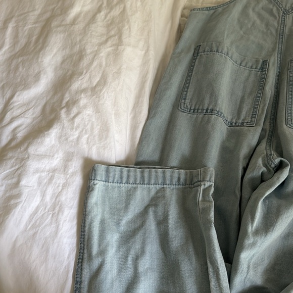 Jean Overalls universal Thread NWT - Picture 6 of 6
